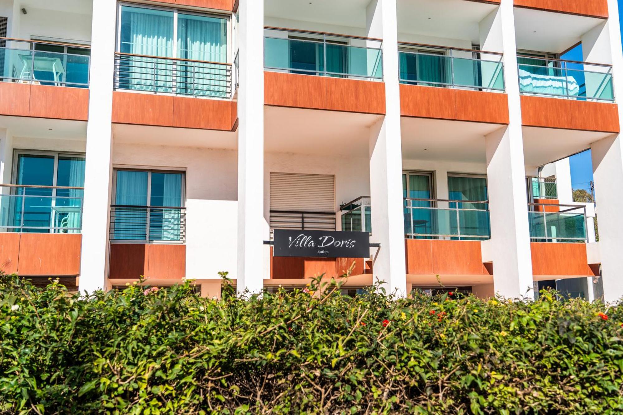 Villa Doris Suites Лагос Екстериор снимка